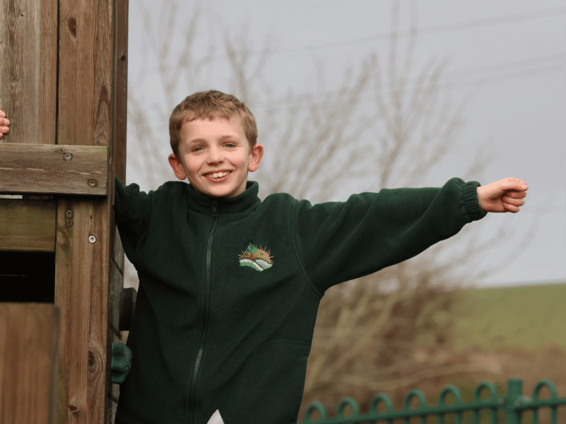 Pound Hill Infants, Desmond Anderson Primary Academy and Holmbush Primary Academy Join REAch2