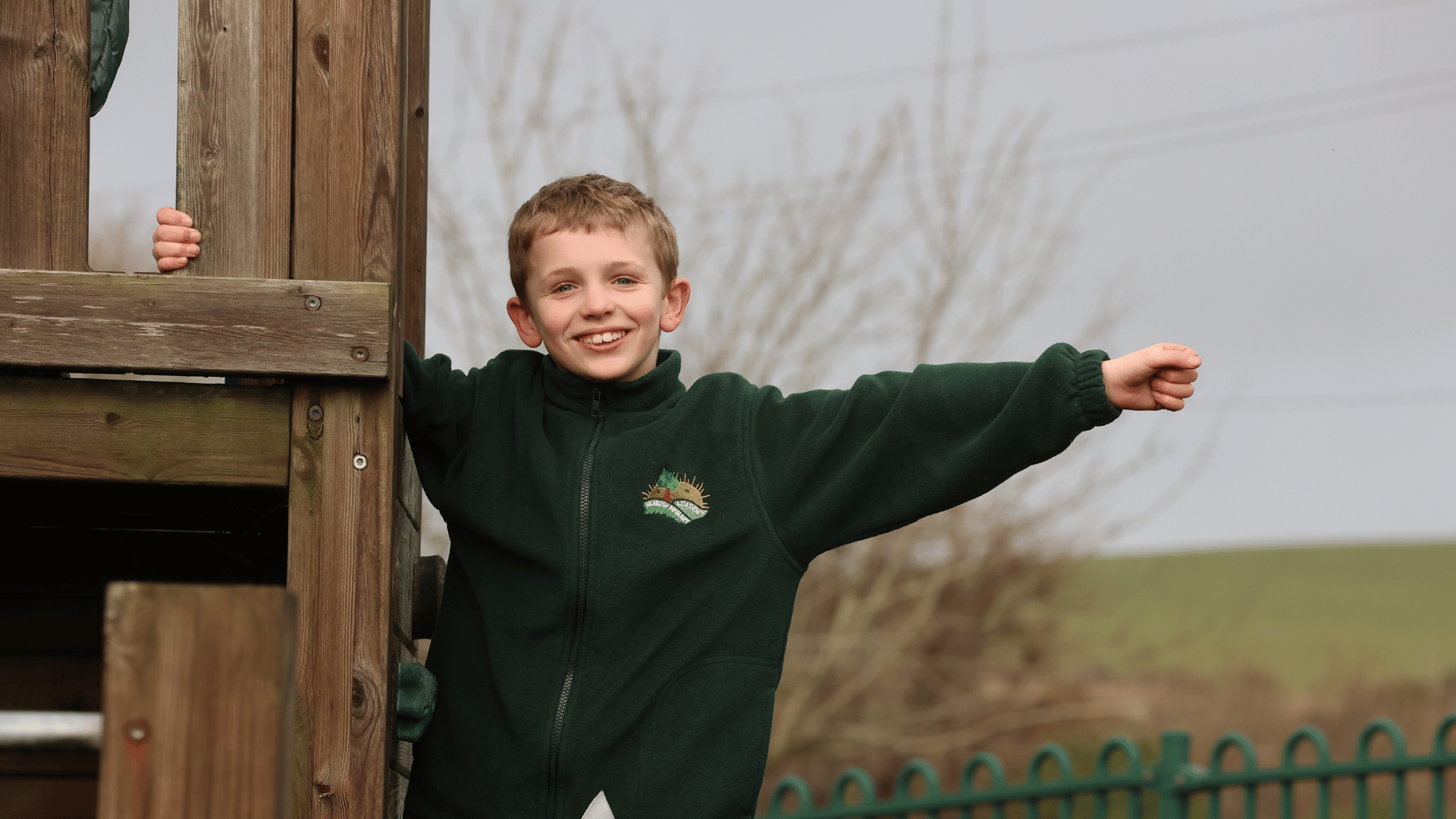 Pound Hill Infants, Desmond Anderson Primary Academy and Holmbush Primary Academy Join REAch2